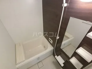 ヴァイアE【2階】の風呂