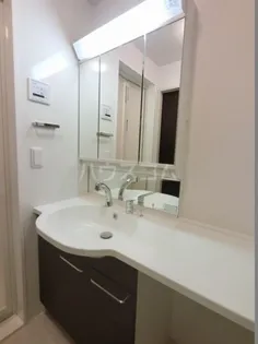 ヴァイアE【2階】の内装