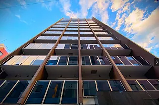 東京都千代田区外神田6【マンション】の外観