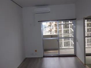 URアーベイン美野島【11階】の居間