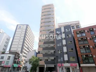 ラシュレエグゼ難波南【3階】の外観