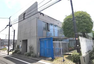 S HOUSEの画像