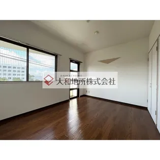 シャトレ長嶺III【3階】の居間