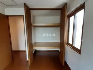 シャルムタウン開成 A棟【2階】の内装