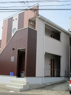 クレフラスト東仙台B棟【1階】の外観