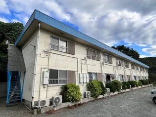 ラ・ネージュレザン【1階】の外観