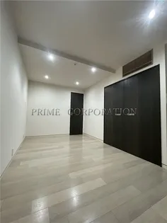 パークフラッツ祐天寺【1階】の内装