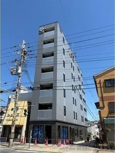 VEINZ SUITAの画像