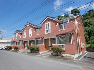 メゾン・リヴァーサイド【2階】の外観