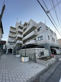 東京都江戸川区松島3【マンション】の外観