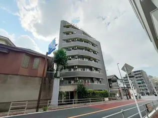 東京都新宿区下落合4【マンション】の外観