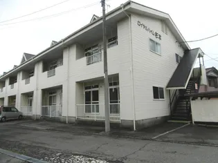 ロイヤルハイム杉本【1階】の外観