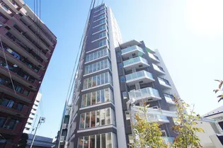 東京都港区南青山7【マンション】の外観