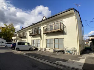 寺坂ハイツ【1階】の外観