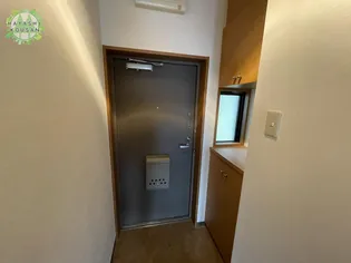 パルテールさくら館【3階】の玄関