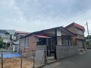 静岡県賀茂郡東伊豆町奈良本【一戸建】の外観