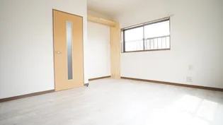 コーポ藤方【2階】の居間