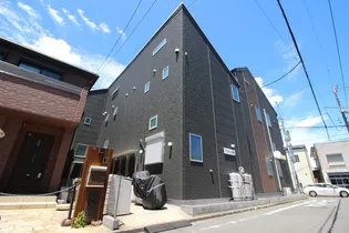 アークファースト町田【2階】の外観