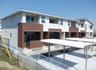 滋賀県湖南市三雲【アパート】の外観