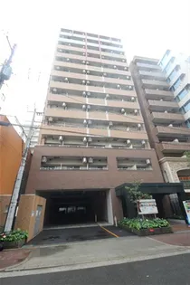 アーデンタワー靭公園【9階】の外観