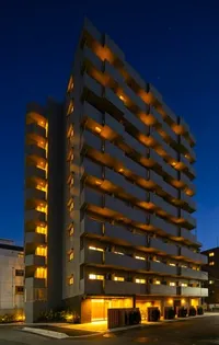 東京都北区王子本町2【マンション】の外観