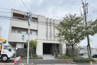 シャーメゾン日之出【1階】の外観