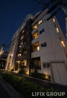 ラクラス新中野【4階】の外観