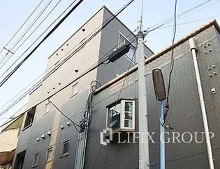 クィーンズ上目黒【3階】の外観