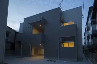 ヴィオニエ【1階】の外観