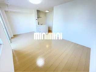 プランドールM【1階】の居間