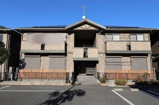 リビングタウン上野台D【2階】の外観