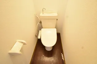 パークハイツさくら B棟【1階】の内装