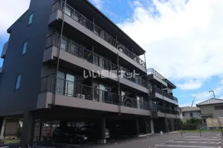 Jenks Villa【3階】の外観