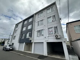 BLANC NOIR Fの画像