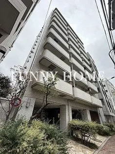 東京都世田谷区若林1【マンション】の外観