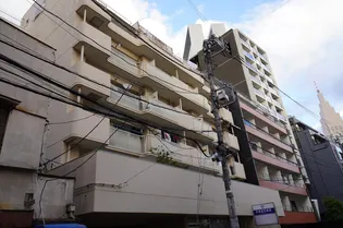 カテリーナ代々木【5階】の外観