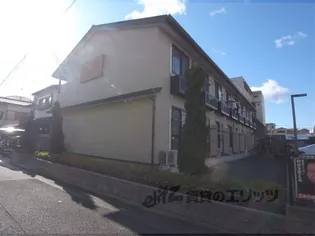 レオパレス吉川【2階】の外観