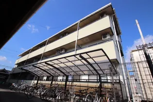ベルメゾン一須賀I号館【1階】の外観
