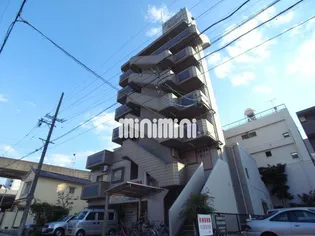 ホワイトヴィラ【5階】の外観