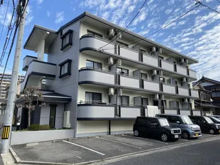 LUSSO祇園【2階】の外観