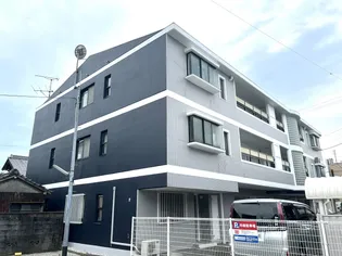 マナーハウスアンドー【2階】の外観