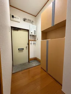 グリーンハウス【1階】の玄関