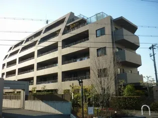 ステイツ千里桃山台【3階】の外観