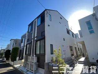 ホワイトアイランド【2階】の外観