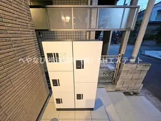 セダーフィネス横浜【3階】の地図