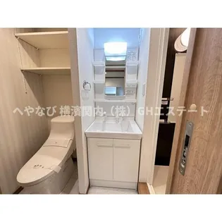 セダーフィネス横浜【3階】の内装