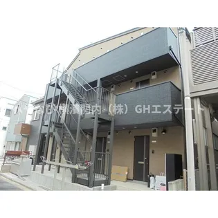 セダーフィネス横浜【3階】の外観