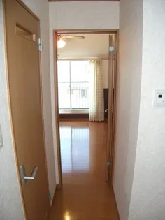 シュロスハイム相模原【3階】の玄関