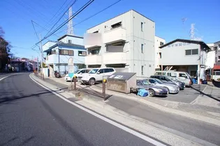 ブルーミング【2階】の外観