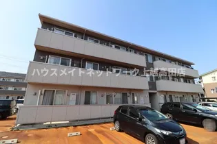 レフィナード A【2階】の外観